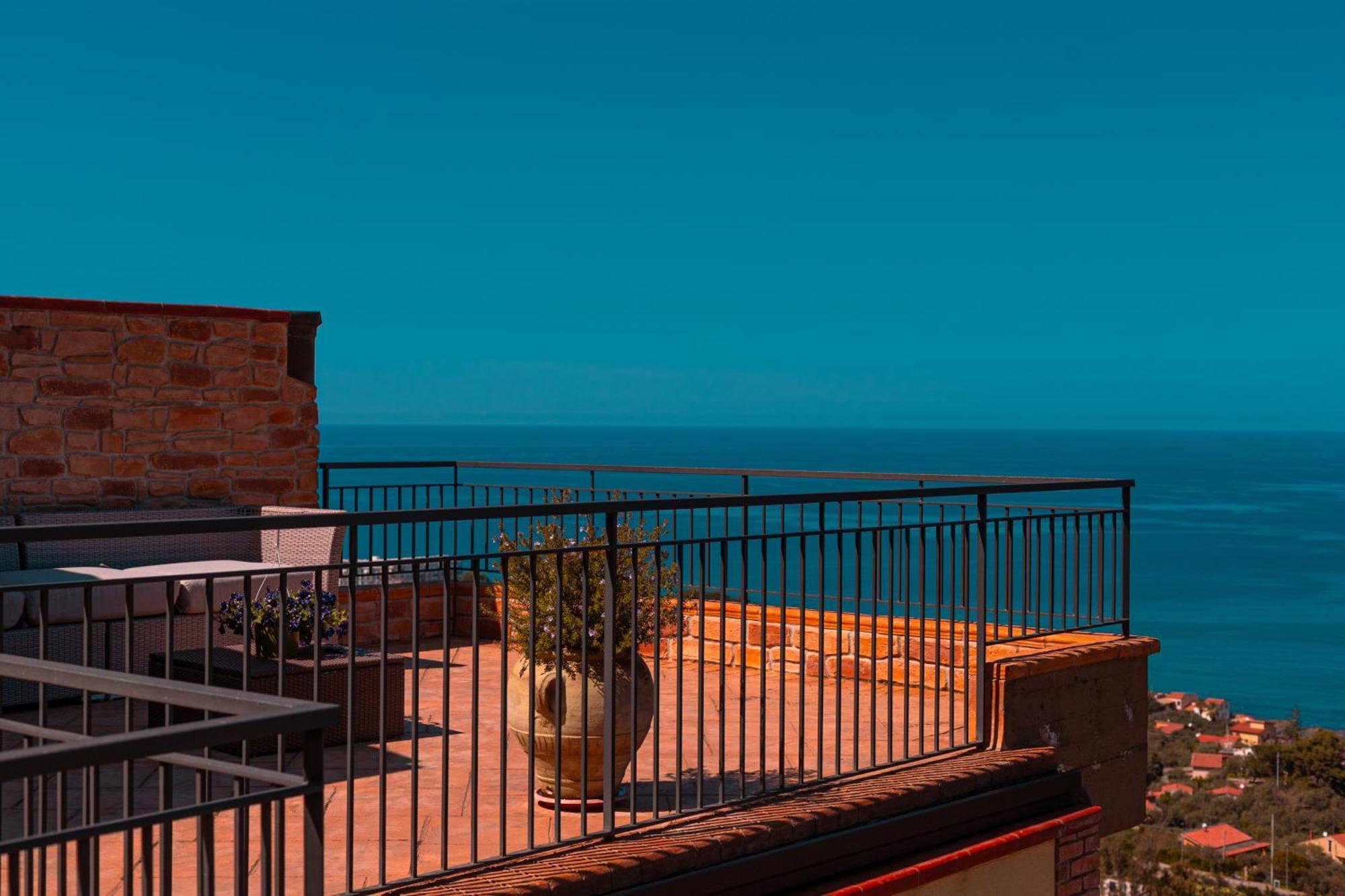 Le Terrazze Villa *